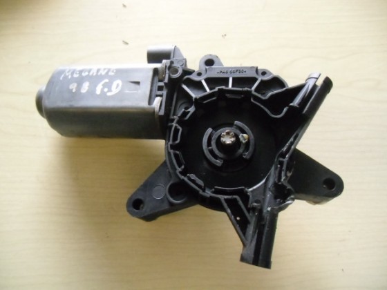 Motor Elevador Vidro Frente Direito Renault Megane 1998 mev274